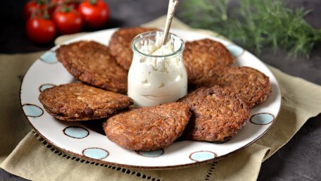 Печінкові оладки з печерицями. Рецепт дня