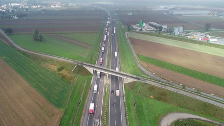 Польща заявила про готовність збудувати платну дорогу від кордону до Львова