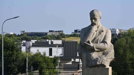 Житлові квартали – в Сокільниках, а в школу – до Львова?
