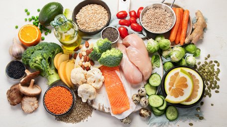 Дбаємо про здоров’я суглобів: 9 продуктів, які сприяють виробленню колагену