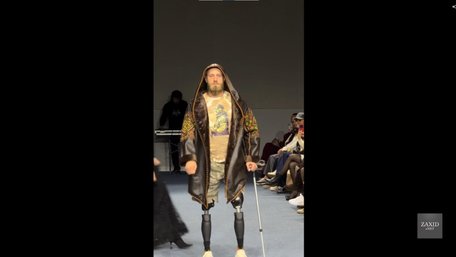 Моделі із ампутаціями дефілювали на подіумі Lviv Fashion Week. Відео дня