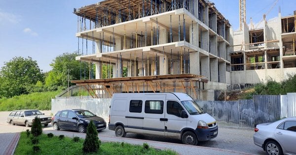 Суд тимчасово поновив дозвіл на будівництво багатоповерхівки в ...