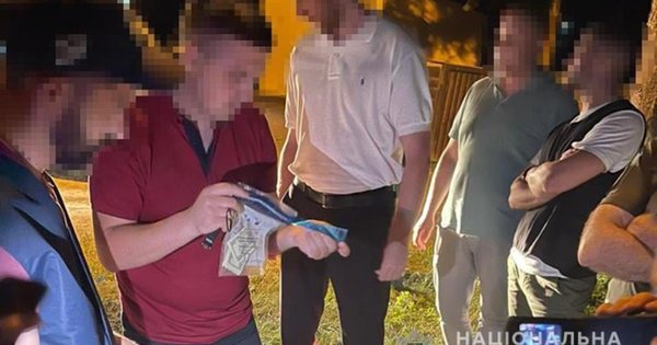 Заступника військового комісара з Тернопільщини затримали на хабарі у 1600 доларів - ZAXID.NET