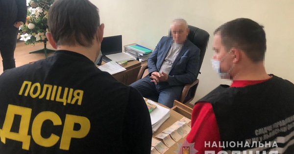 Затриманого на хабарі директора львівського училища відправили під домашній арешт - ZAXID.NET
