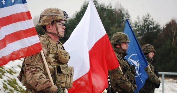 Через падіння російських ракет Польща оголосила про посилення боєготовності війська