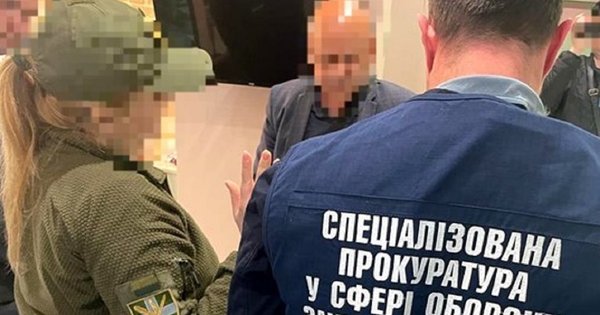 Працівницю військкомату на Волині затримали на хабарі в $600 - ZAXID.NET