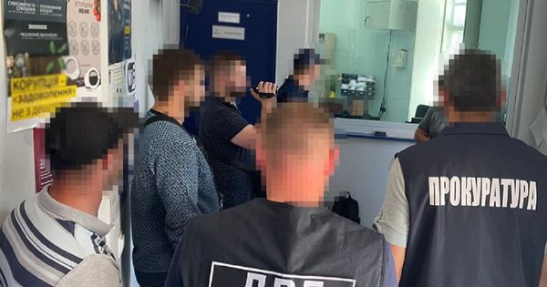 У Львові начальника сектору реагування поліції відсторонили за хабарництво - ZAXID.NET