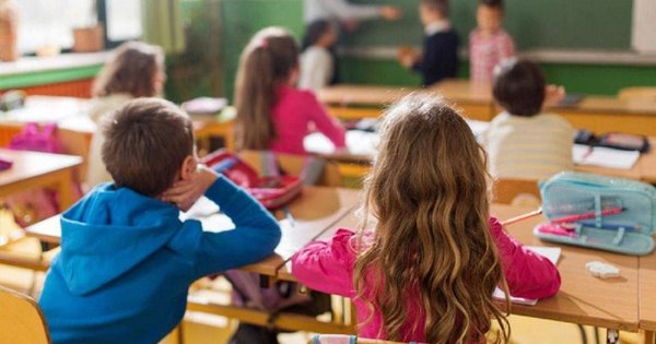 Львів'ян просять допомогти дітям-сиротам із гаджетами для навчання