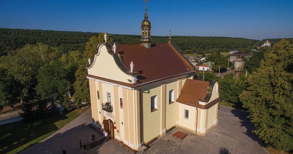 Жителя Тернопільщини засудили на 5 років в'язниці за крадіжку грошей з церкви в Зарваниці