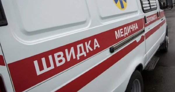 Внаслідок вибуху невідомого предмета у селі біля Львова до лікарні потрапили троє дітей