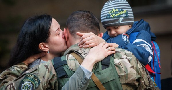 Сучасні українські сім’ї: живі голоси незламності