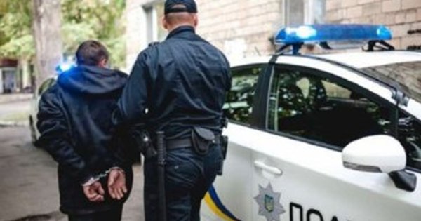 Жителя Стрия судили за поранення військового ТЦК сокирою