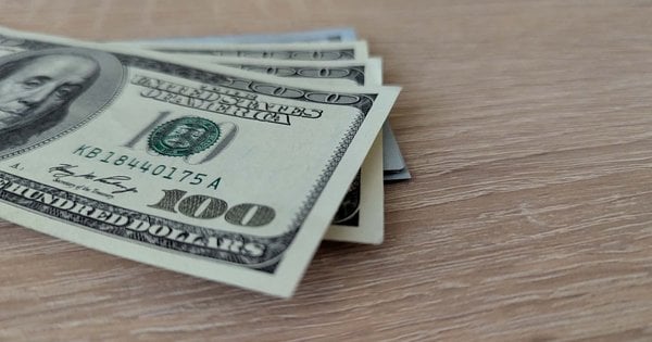 У Львові помічницю декана затримали через вимагання хабаря у студента