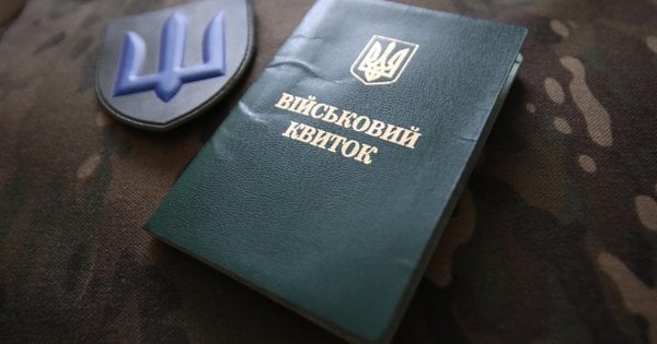 Жителю Львівщини суд призначив умовне покарання за незаконне звільнення зі служби