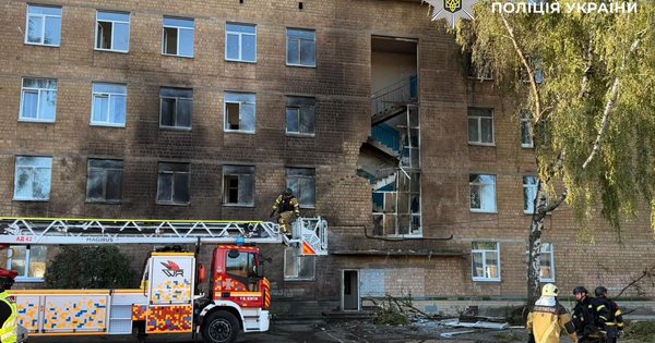 Дрон атакував школу в Києві 1 жовтня, коли там були діти