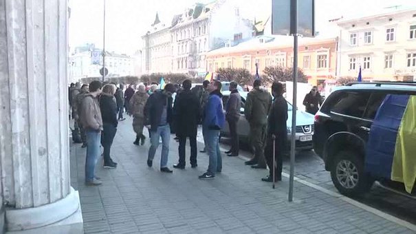 У Львові автомайданівці вимагали відставки прокурора області Романа Федика
