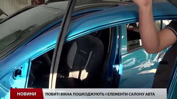 У Львові невідомі цеглами розбили вікна в п’яти автомобілях