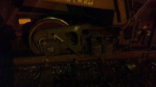 «Укрзалізниця» назвала причину сходження вантажного потяга з рейок біля Львова