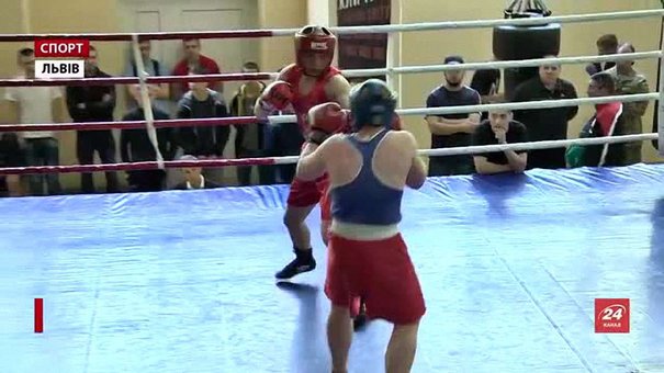 У Львові боксери змагаються за місце в обласній юніорській збірній