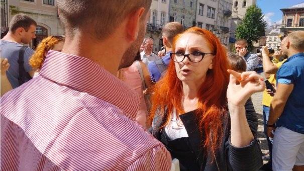 У Львові пікет за збільшення виплат учасникам АТО завершився сваркою між активістами