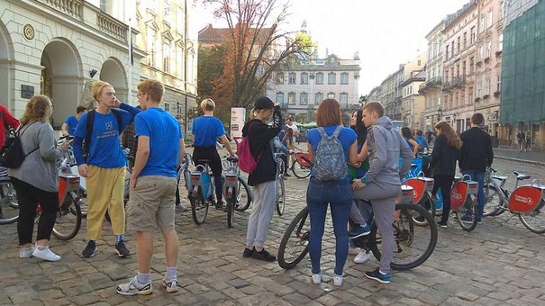 До акції «Велосипедом на роботу» долучилася понад сотня львів'ян