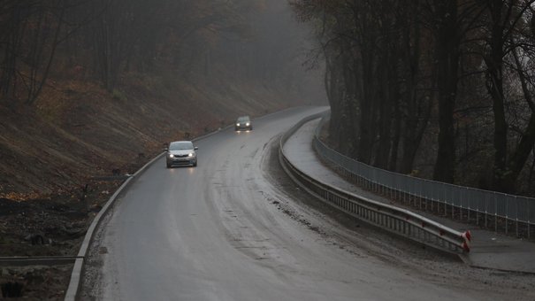 Дорогу зі Львова до Винників відкрили для проїзду у реверсному режимі
