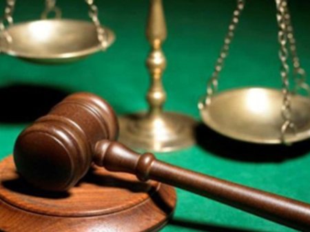 У Львові суд позбавив батька занедбаних дітей батьківських прав