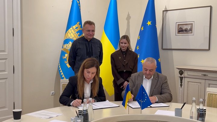 У Львові підписали угоду про будівництво нового автобусного депо